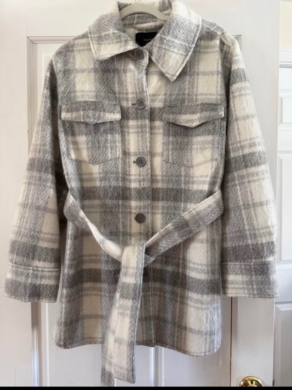 TAHARI Gray & Cream Plaid Belted Wool-Blend Shacket Sz Medium